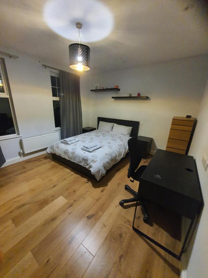 Erith Daniari Guest Rooms المظهر الخارجي الصورة